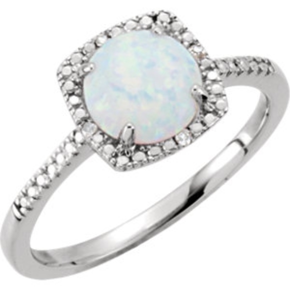 Jewelry - Opal Sterling Silver Ring